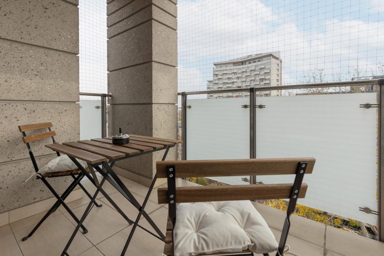 Warsaw Srodmiescie Riverside Three-Bedroom Apartment By Renters Zewnętrze zdjęcie