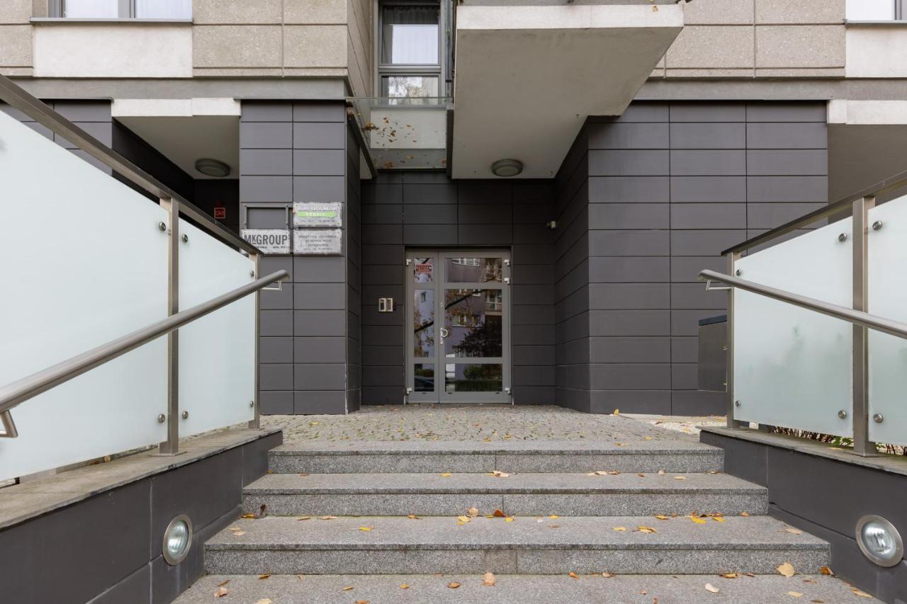 Warsaw Srodmiescie Riverside Three-Bedroom Apartment By Renters Zewnętrze zdjęcie
